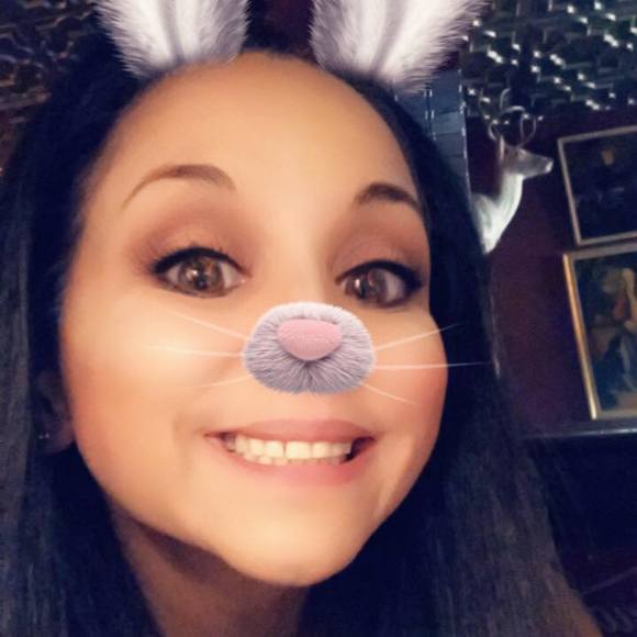 Meet your Posher, Nichol - Picture 2 of 2